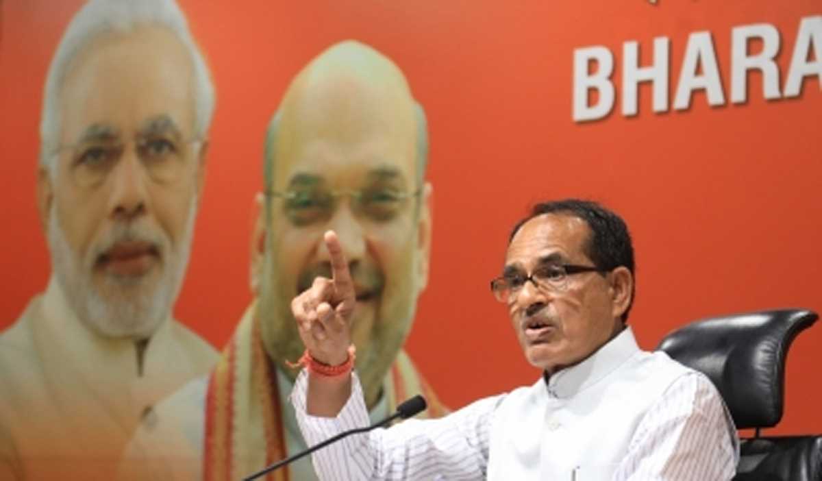 सीधी में आदिवासी युवक पर पेशाब करने वाले पर होगी एनएसए की कार्रवाई : शिवराज